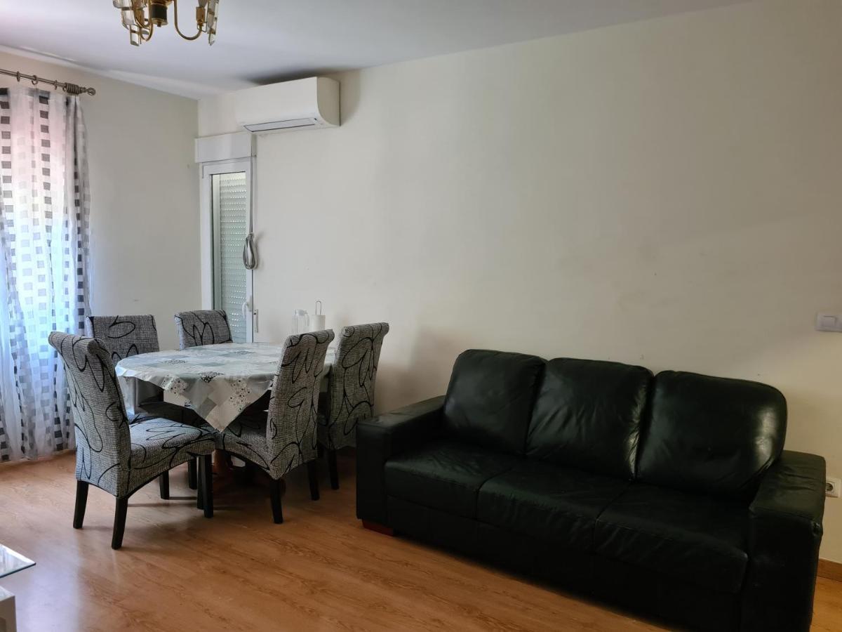 Habitacion Con Bano Privado- En Casa Familiar Beatriz 瓦伦西亚 外观 照片
