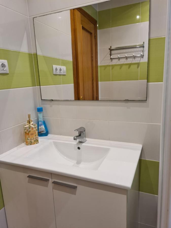 Habitacion Con Bano Privado- En Casa Familiar Beatriz 瓦伦西亚 外观 照片