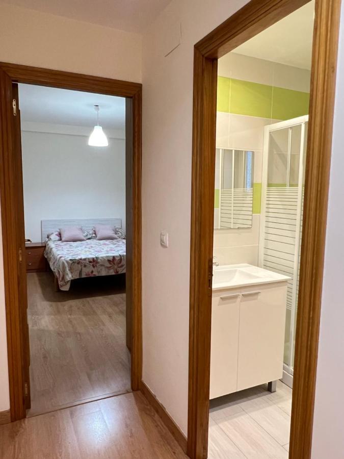 Habitacion Con Bano Privado- En Casa Familiar Beatriz 瓦伦西亚 外观 照片